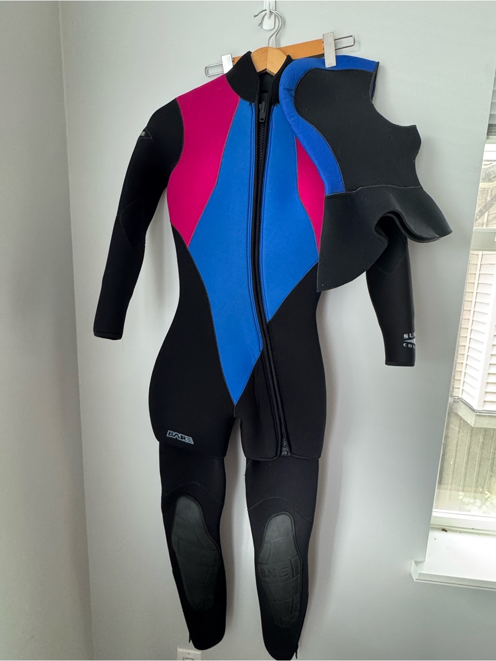 Bare 3 piece 7mm cold water Neoprene Wetsuit with Blue & Magenta Panels